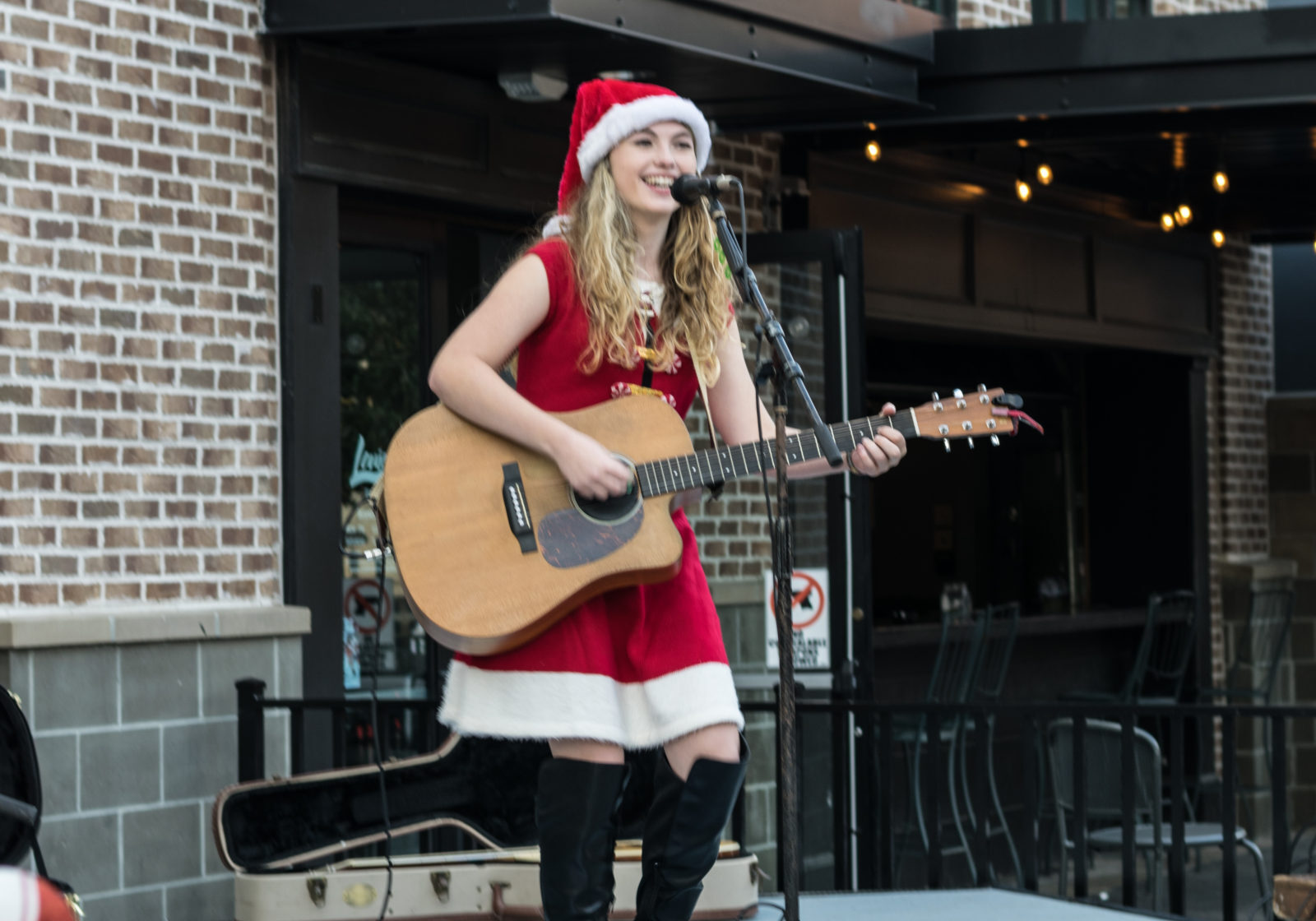 BroadwayattheBeach2017-0216 (1) BroadwayattheBeach2017-0216 (1)